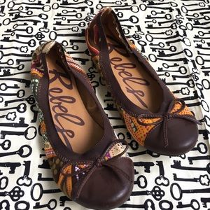Patterned Rebels flats 8